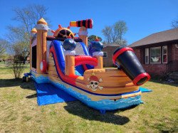 20230402 135402 1680746656 Pirate Ship Bounce House Combo Wet/Dry